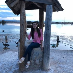 Meet your Posher, Kayla